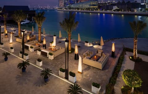Beach Rotana Residences