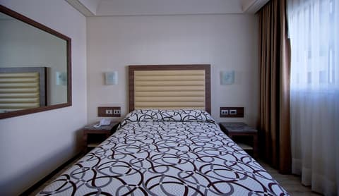 Econo Express Hotel, Room