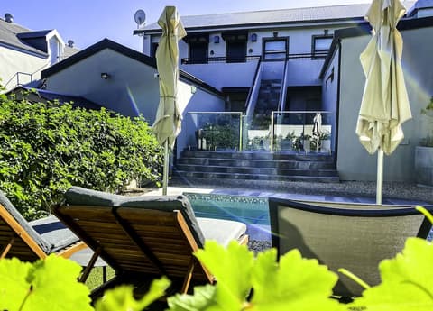 Le Petit Manoir Franschhoek