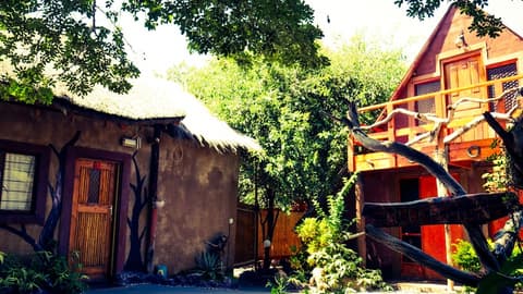 Elephant Trail Guesthouse and Backpackers