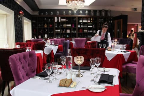 Talbot Hotel, Restaurant