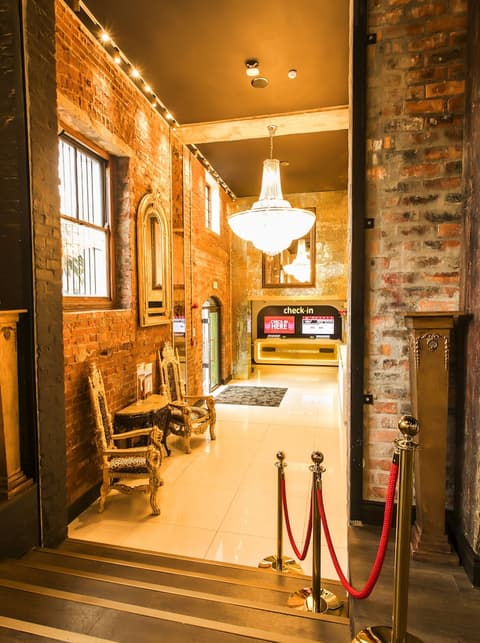 ONOMO Hotel Waterfront, Lobby