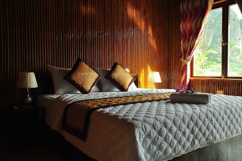 Trang An Valley Bungalow