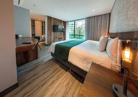 Café Hotel Medellín, Room