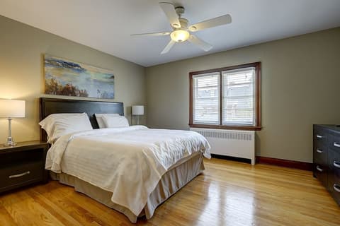 Parkside House, Room