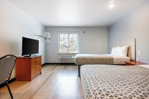 Suburban Studios Huntsville University Area