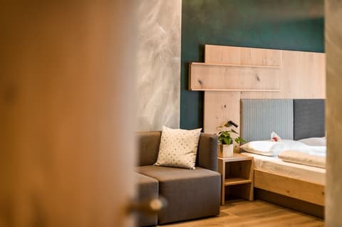 Hotel KRONE - eat, drink, stay