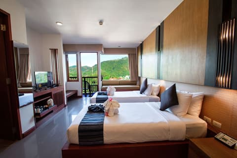 Peach Blossom Resort, Room