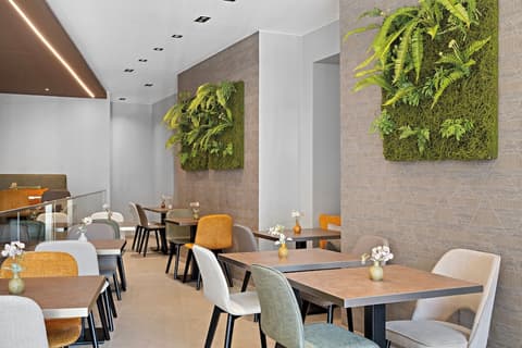 Leonardo Hotel Salzburg City Center