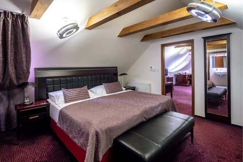 EA Embassy Prague Hotel