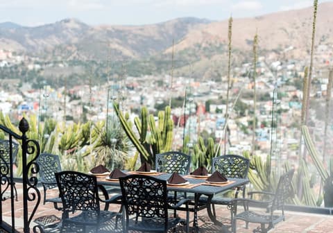 Hotel Misión Grand Casa Colorada