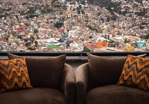 Hotel Misión Grand Casa Colorada