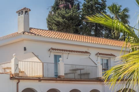 Hotel Zen Airport shuttle