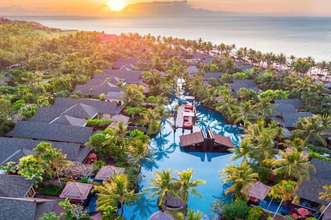 The St. Regis Bali Resort, Pool