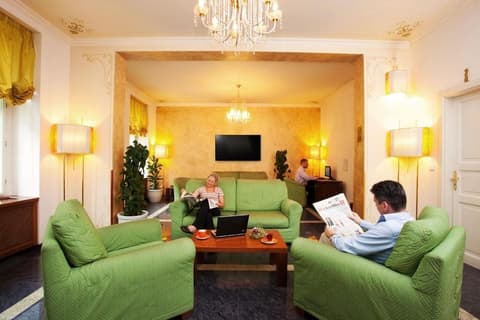 Hotel Louis Leger - Czech Leading Hotels, Lobby sitting area