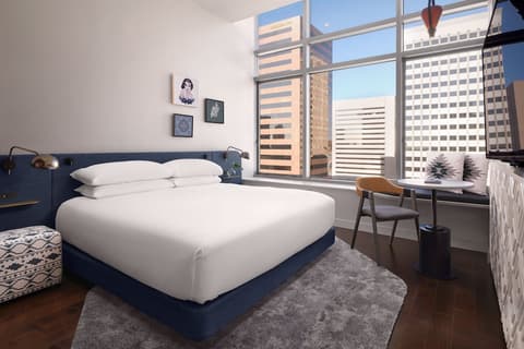 Alma San Diego Downtown, a Tribute Portfolio Hotel, Room