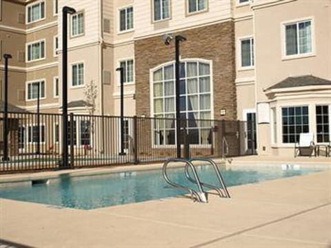 Staybridge Suites Albuquerque - Airport by IHG, Pool