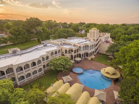 Victoria Falls Rainbow Hotel