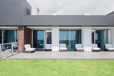 Avala Resort & Villas