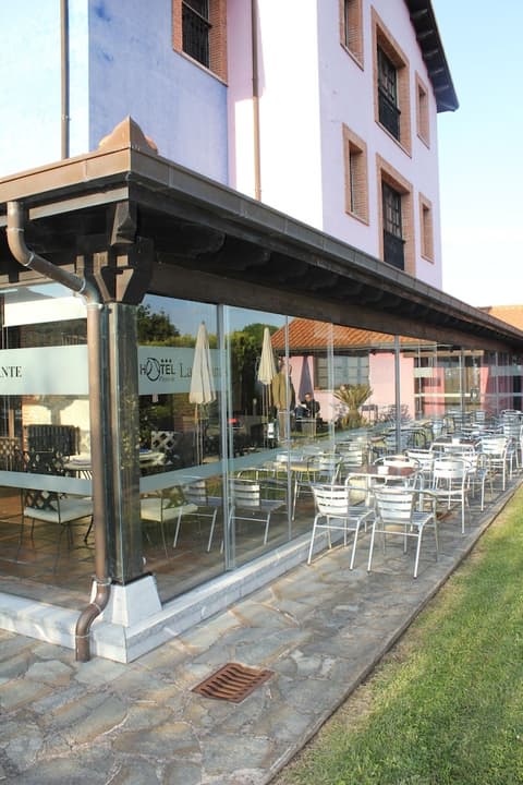 Hotel Playa de las Llanas