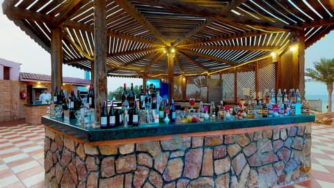 Wadi Lahmy Azur Resort, Beach bar