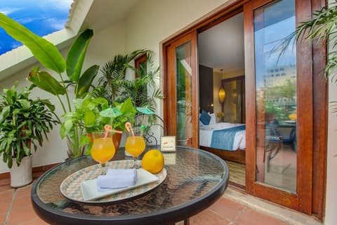 Oriental Suites Hotel & Spa, Terrace/patio