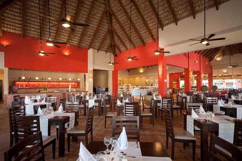 Punta Cana Princess Adults Only - All Inclusive, Dining