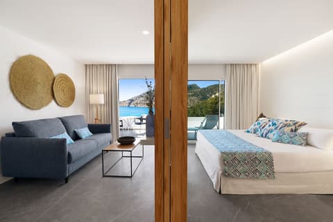 Bahía Suites Camp De Mar