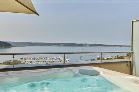 Palace Portoroz, Room