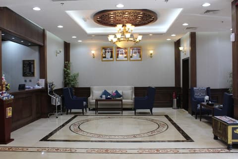 Al Diar Mina, Interior entrance