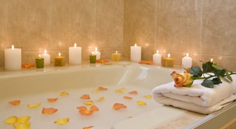 Hotel Stubel Suites and Cafe, Bathroom