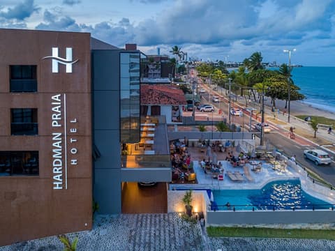 Hardman Praia Hotel