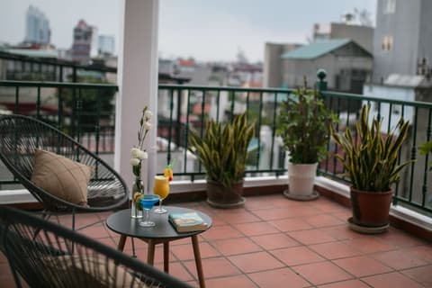 Hong Ngoc Dynastie Boutique Hotel & Spa, Balcony