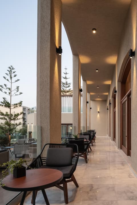 Theartemis Palace