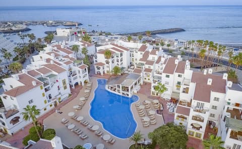 Sunset Harbour Club, Aerial view