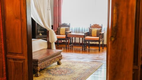 Empress Angkor Resort & Spa