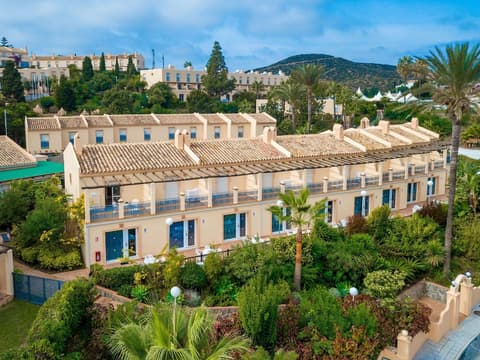 Ramada Hotel & Suites by Wyndham Costa del Sol