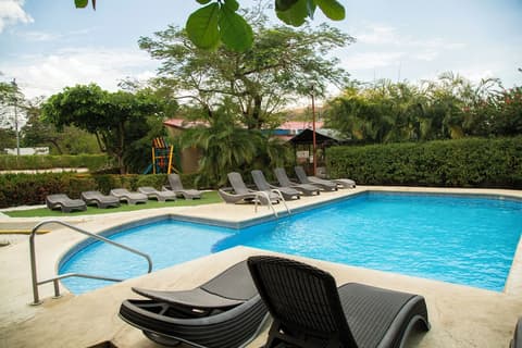 Nacazcol Hotel and Villas