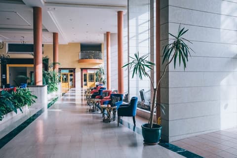 Grand Muthu Golf Plaza Hotel