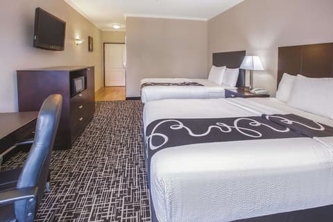 La Quinta Inn & Suites by Wyndham Garland Harbor Point, Room