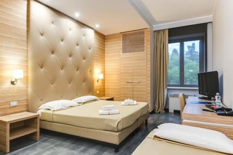 Phi Hotel Garden Area Roma Eur