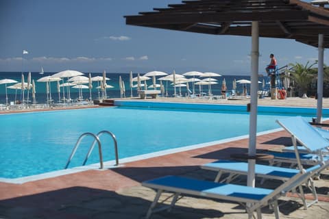UNAHOTELS Club Hotel Ancora, Pool