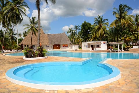 VOI Kiwengwa Resort, Pool