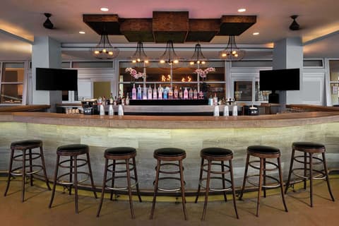 Z Ocean Hotel, Classico a Sonesta Collection, Bar (on property)