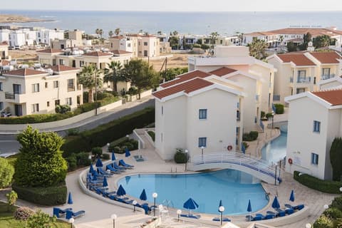 Kissos Hotel, Outdoor pool