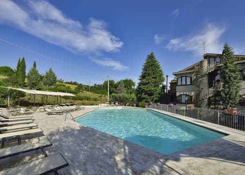 AgriHotel Villa Ambra, Pool