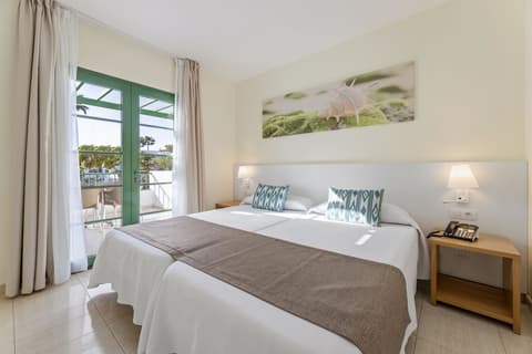 Hotel THB Royal, Room