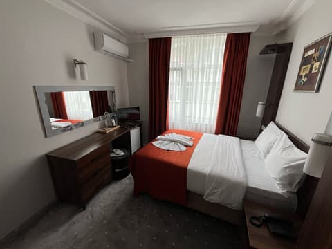 Hotel Topkapı, Room