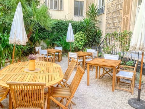 Maison Lamartine, Garden