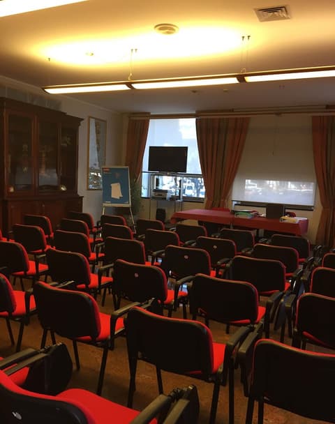 Hotel Bristol, Meeting facility